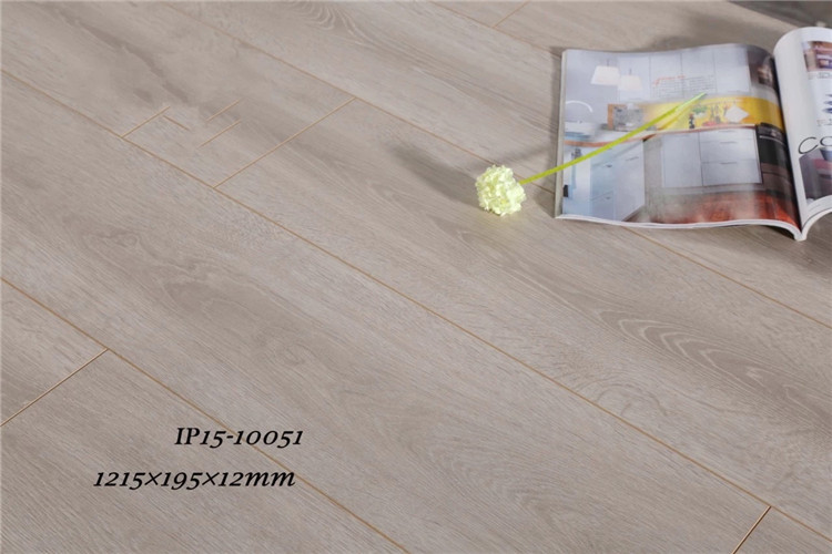CML10051 Laminate flooring